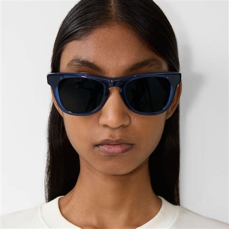 burberry brillw|Arch Facet Sunglasses in Dark blue .